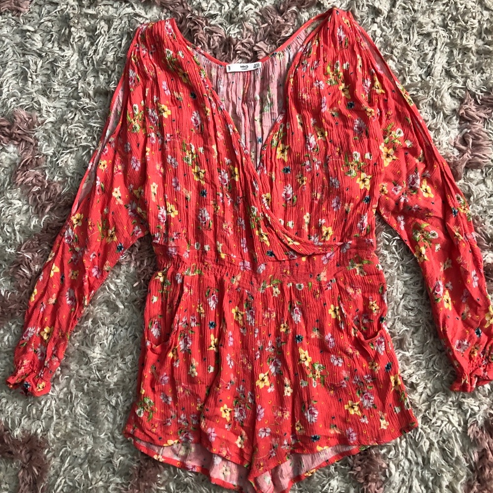 Bright flower romper!